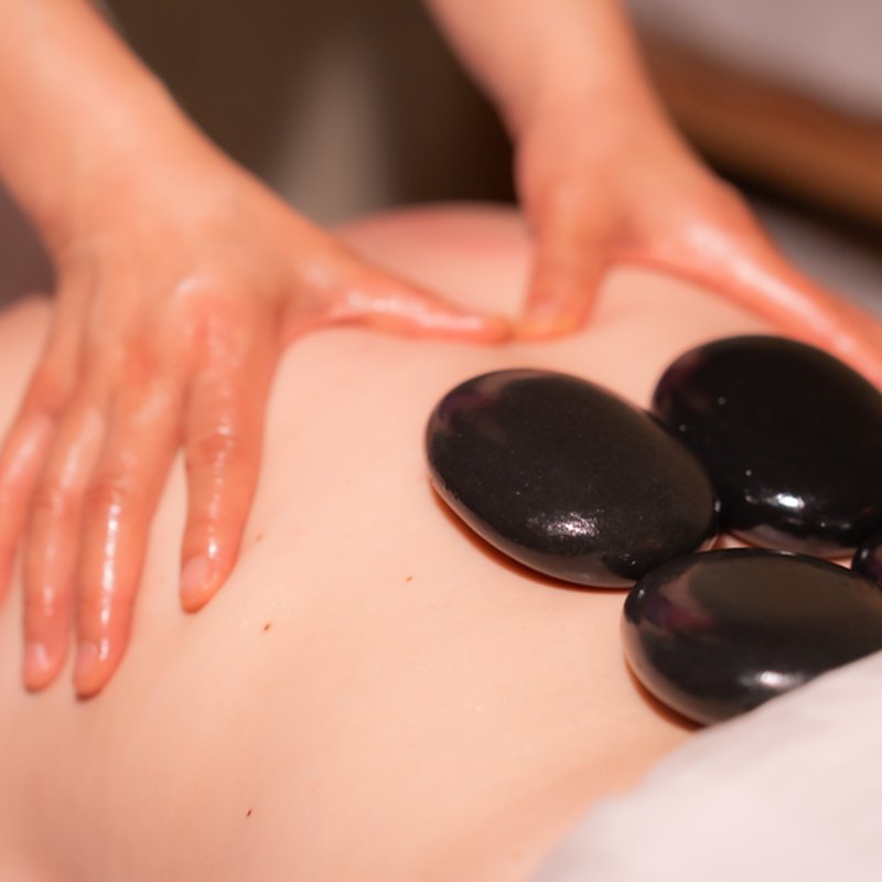 Hot stone therapy at New Vigor Foot Spa